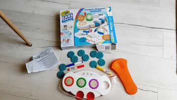 Jeu jouet apprentissage Tampons magiques lumineux Crayola