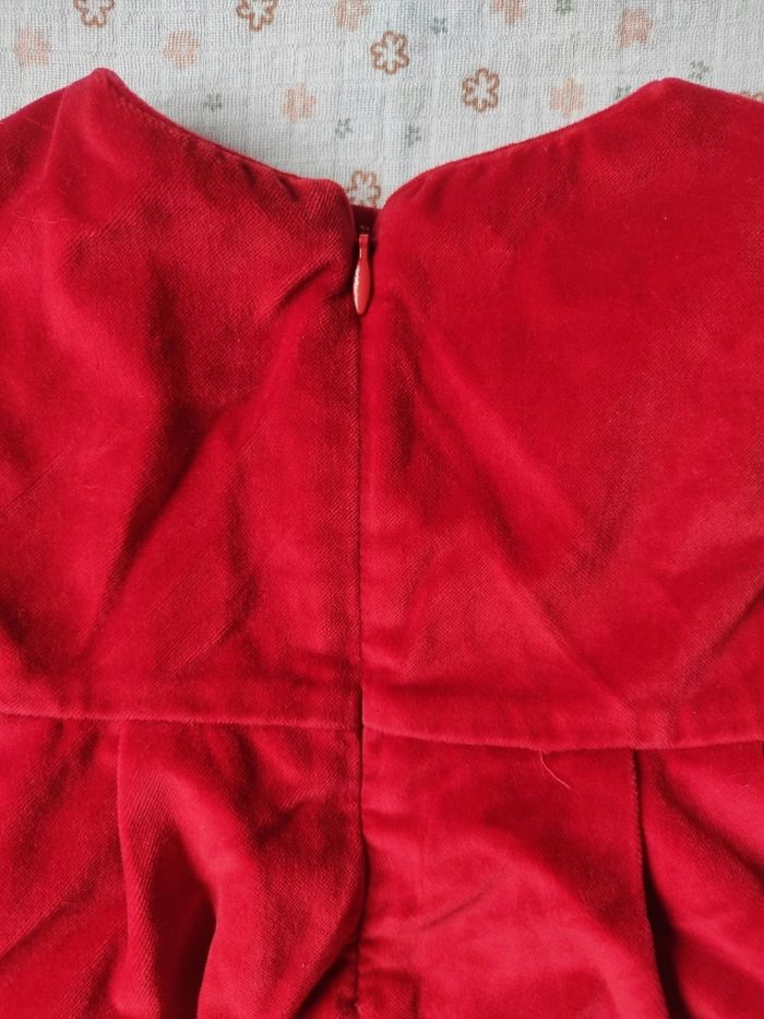 Robe rouge en velours Obaïbi - Taille 18 mois - Très bon état - photo numéro 6