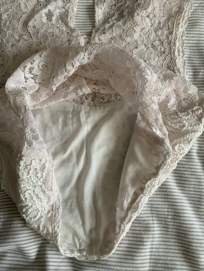 Top dentelle - photo numéro 3