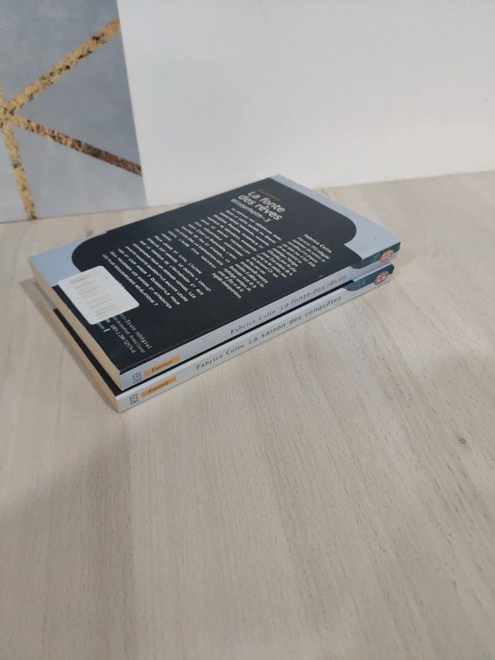 Lot 2 livres poches Winterheim 2 et 3 fantasy fonte rêves saison conquêtes Colin - photo numéro 6