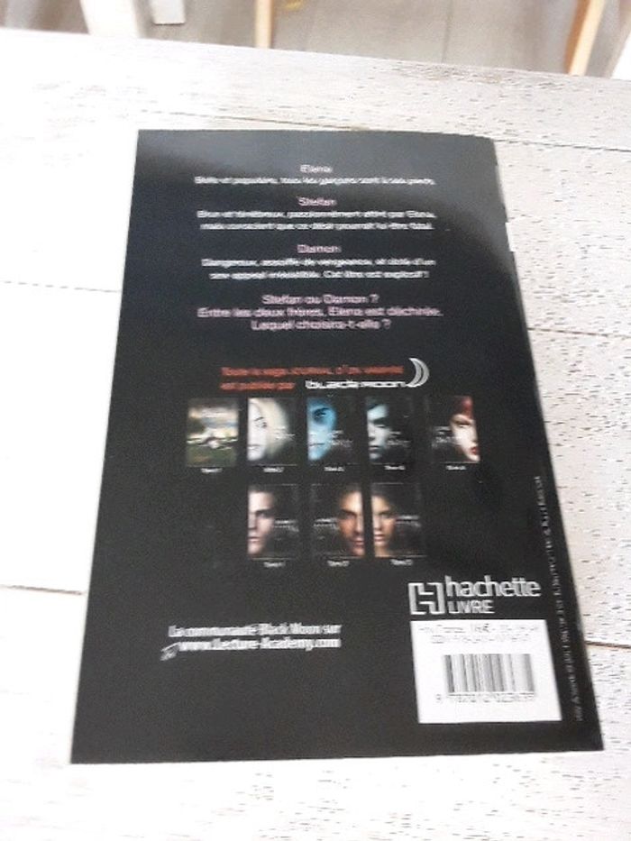 Vampire Diaries - photo numéro 2