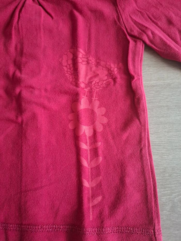 T-shirt fille 18 mois TBE - photo numéro 3