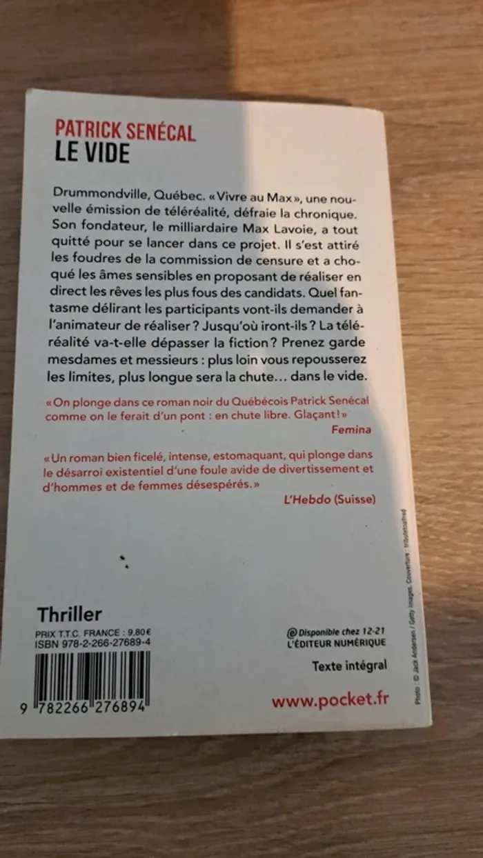 Livre Le vide | Patrick Senécal - photo numéro 2
