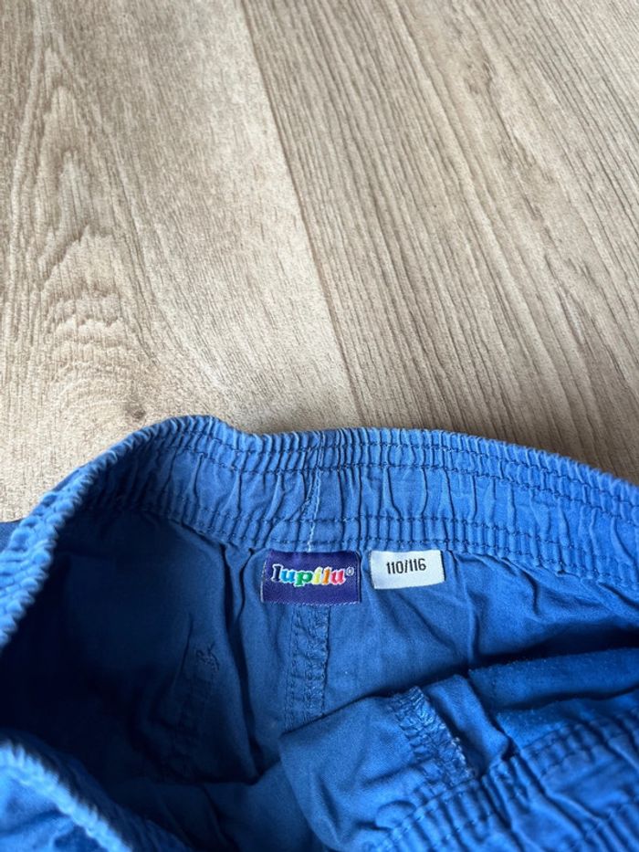Short garçon 5-6 ans - photo numéro 2