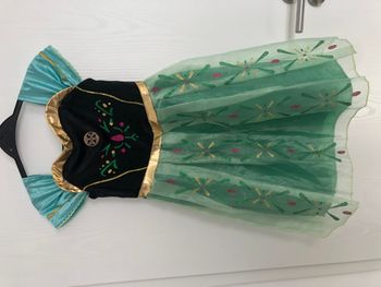 Robe fille, Vogue Fashion