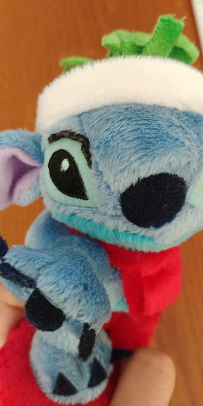 peluche Stitch snowboarder