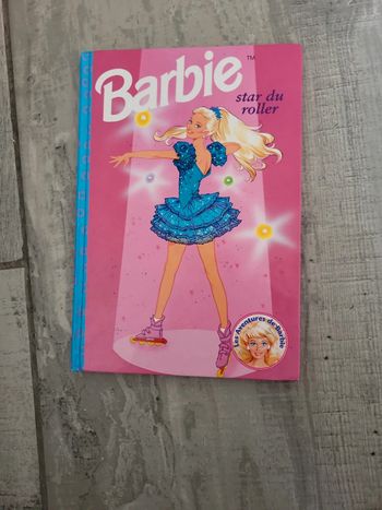 Livre barbie star du roller