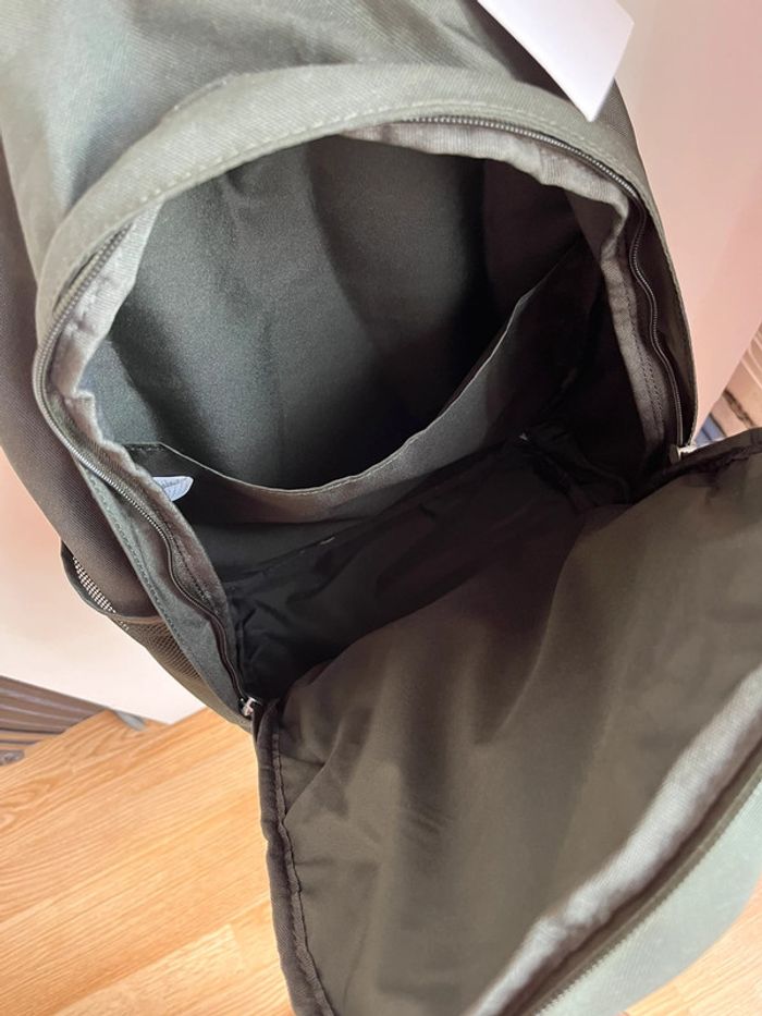 Sac à dos Kaki Nike - photo numéro 4