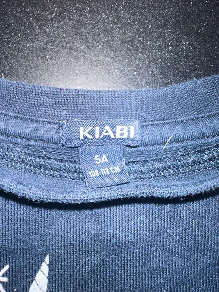 Sweat kiabi 5ans - photo numéro 2