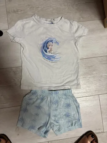 Pyjama short et T shirt Disney reine des neiges 4 ans