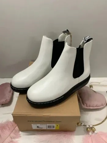 Boots Femme (neuf) Taille 41
