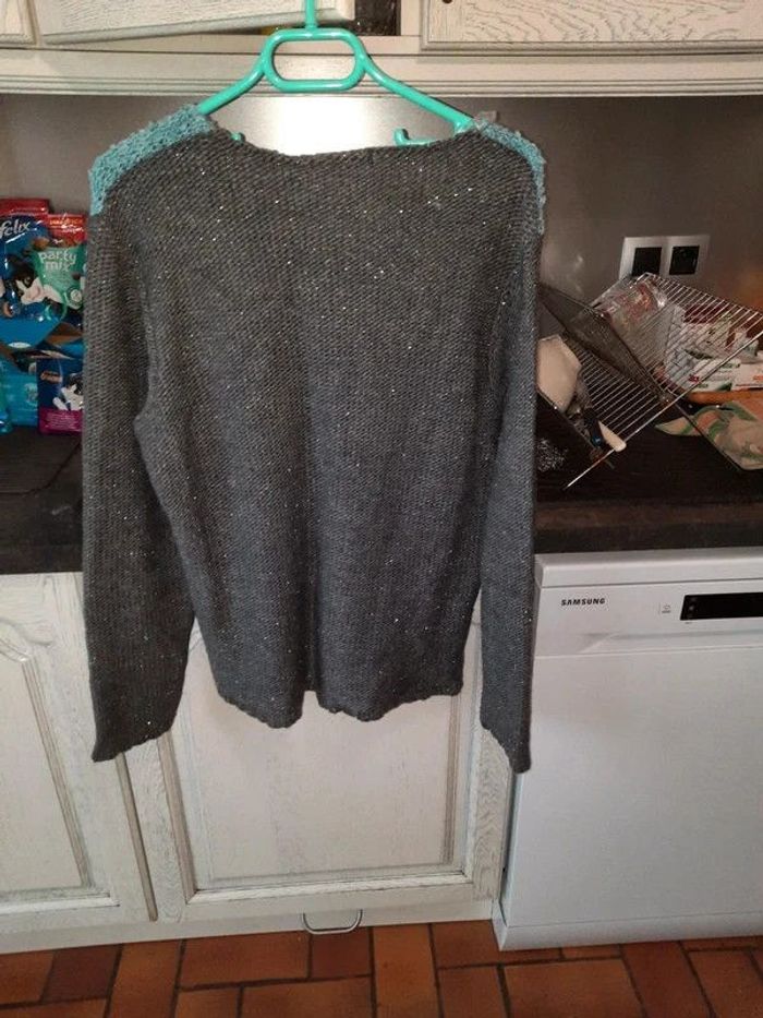 Pull – taille 5 – Armand Thiery – couleur gris, bleu avec fil argenté - photo numéro 6