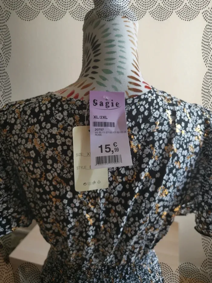 Robe longue taille XL-XXL - photo numéro 12