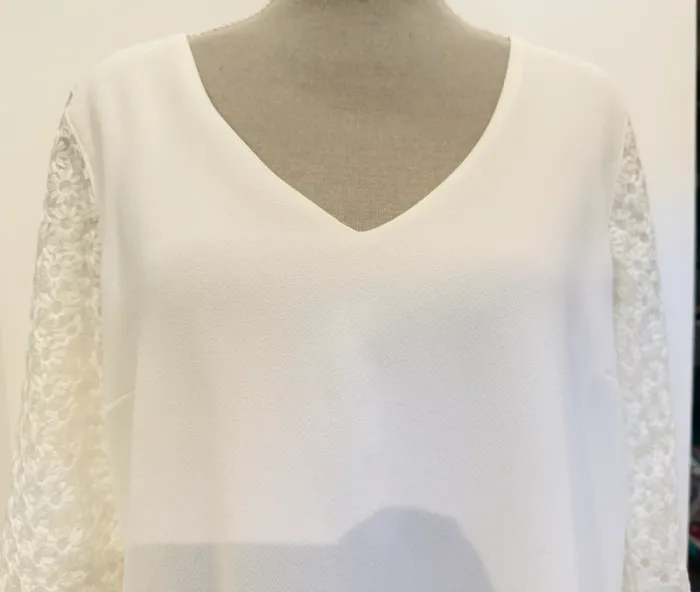 Magnifique robe édition limitée taille 40 neuve jamais porté - photo numéro 2