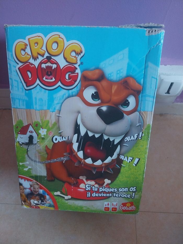 Croc Dog