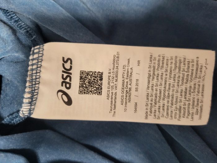 Très beau t shirt de sport asics - photo numéro 6