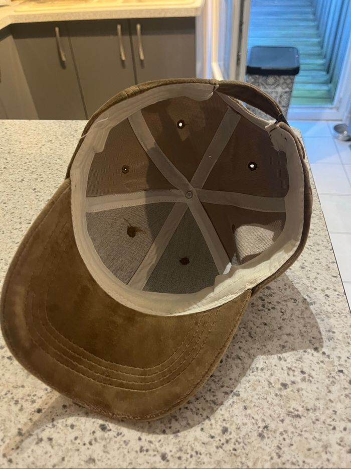 Casquette camel en velours - photo numéro 4