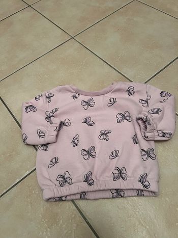 Sweat-shirt primark 6-9 mois neuf