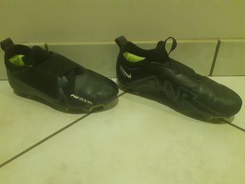 Chaussure foot garcon Nike Mercurial