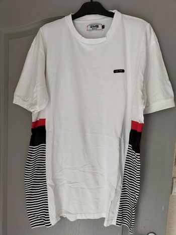 T shirt XL neuf
