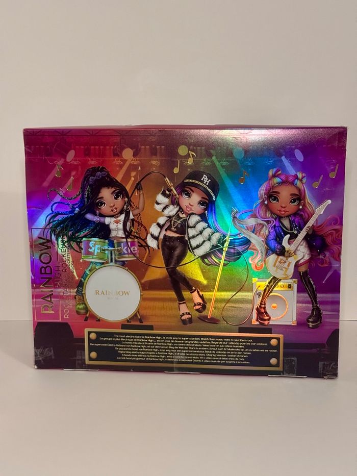 Vanessa Rainbow High - photo numéro 8