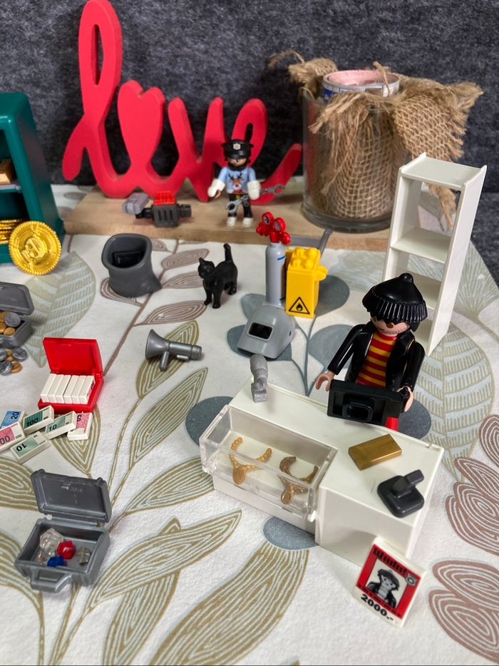 Playmobil - voleurs - photo numéro 3