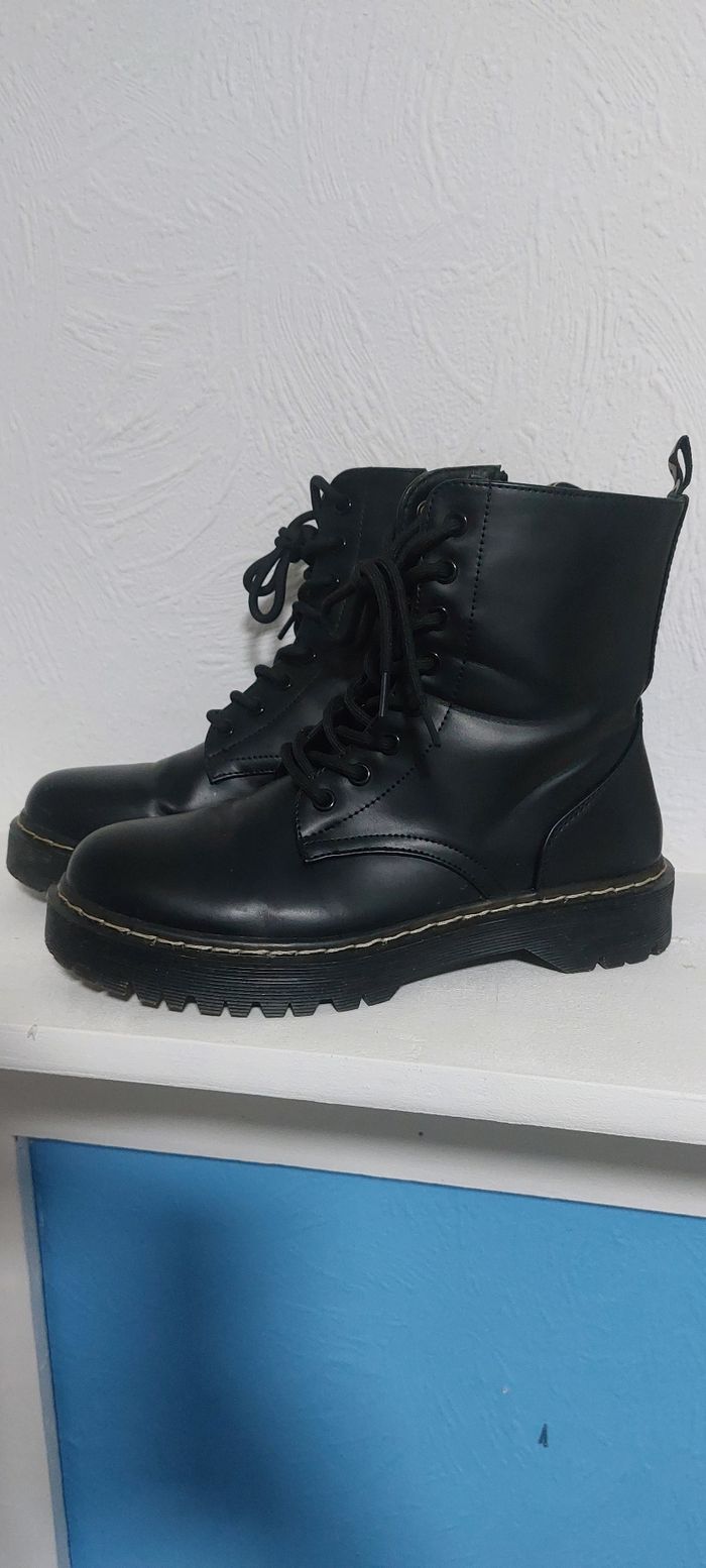 Botine noire 39 portée 1 fois - photo numéro 2