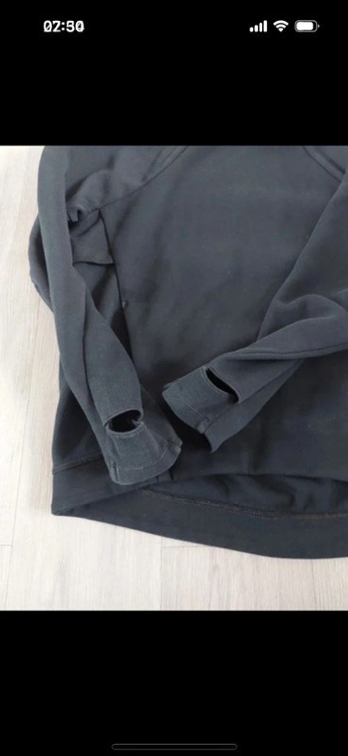 Sweat Nike taille M - photo numéro 4