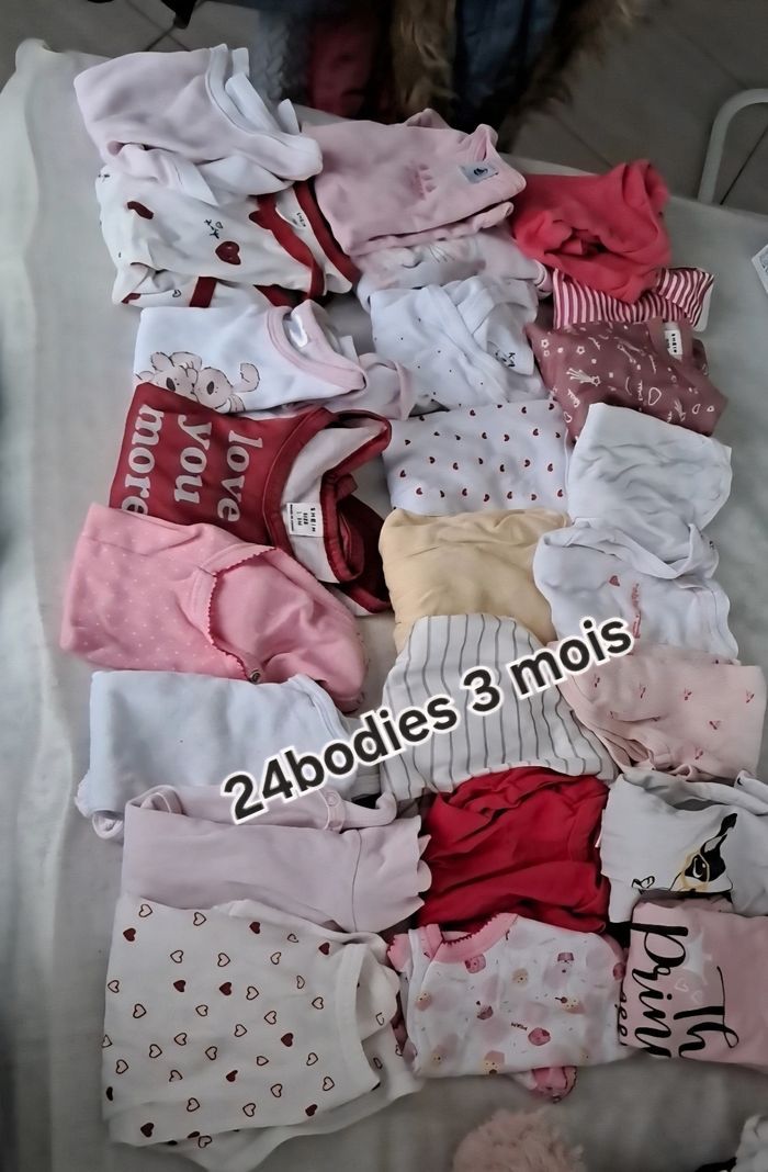 Lot bébé fille - photo numéro 3