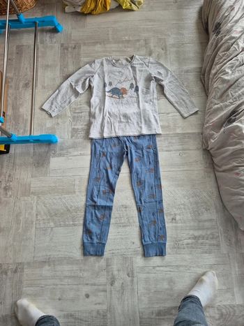 Pyjama  Taille 12 ans