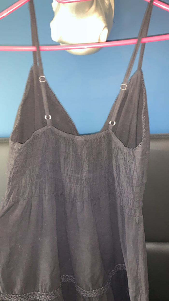 Robe noir - photo numéro 3