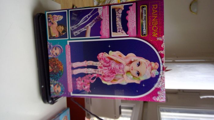 Rainbow Shimmers Slime Bella - photo numéro 4