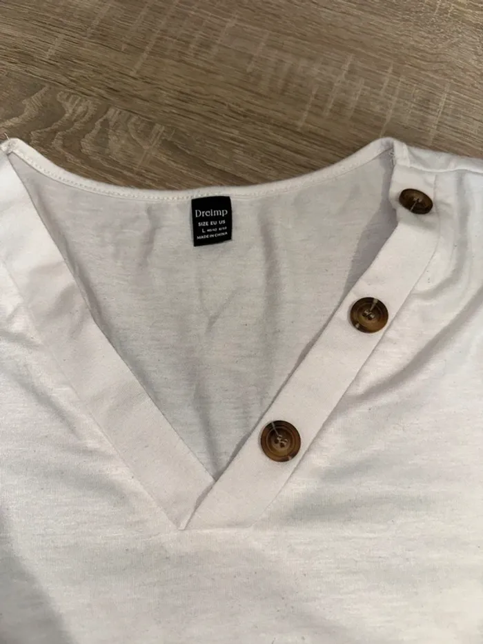 Teeshirt - photo numéro 3