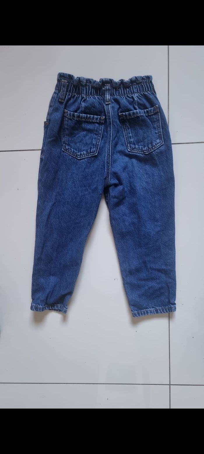 Jean's zara enfant taille 4 ans - photo numéro 2