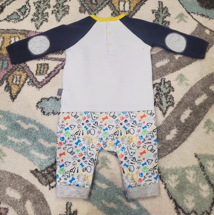 Pyjama 👶🏼 - photo numéro 2