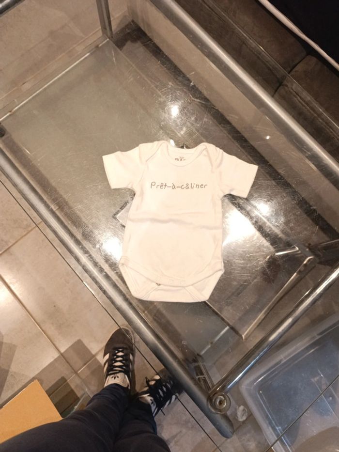 Body neuf manche courte