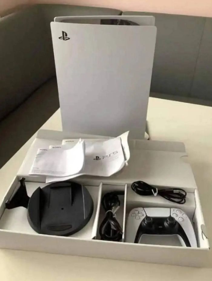 PlayStation 5 - photo numéro 2