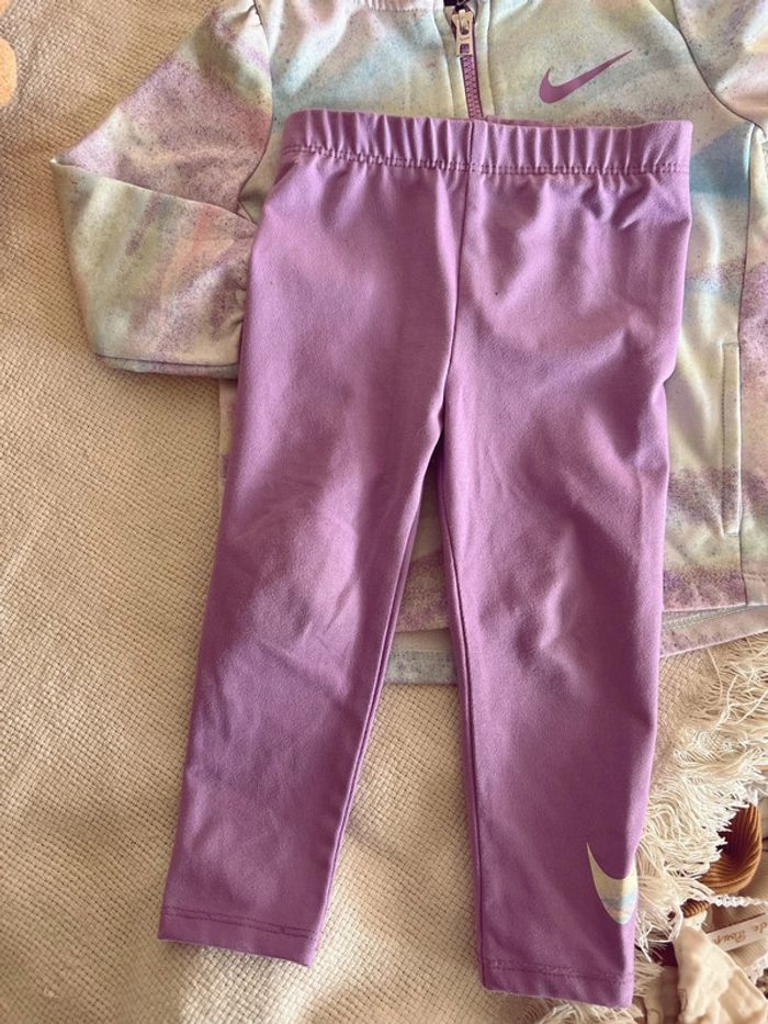Ensemble de jogging survêtement nike violet et pastel - photo numéro 4