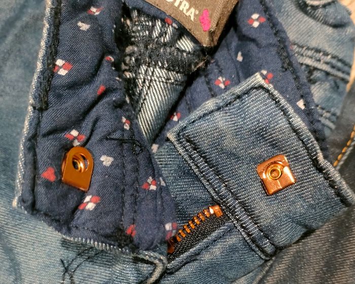 Jeans fille taille 8 ans - photo numéro 2