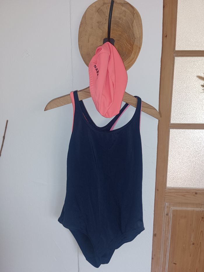 Maillot de bain natation 12 ans + bonnet