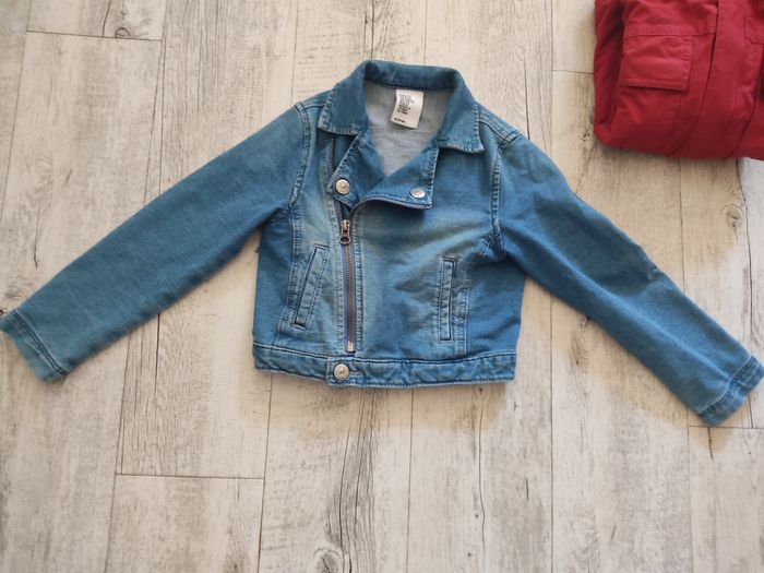 Lot de vêtements fille 6/7 ans - photo numéro 7