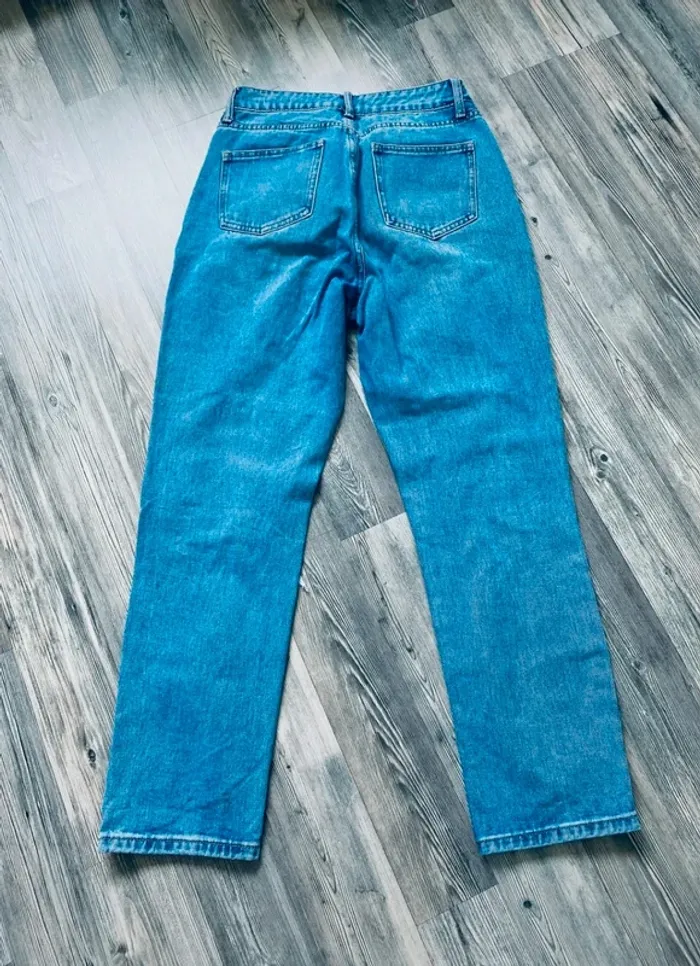 Jeans troué taille 36 Cindy H - photo numéro 2