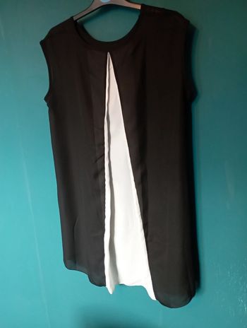 Robe voile blanche et noire