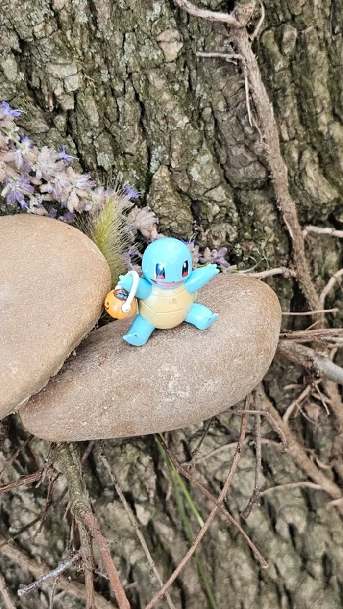 Super figurine Pokemon Nintendo Carapuce halloween