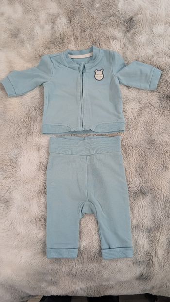 Ensemble Orchestra Winnie taille 1 mois