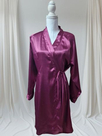 Peignoir.