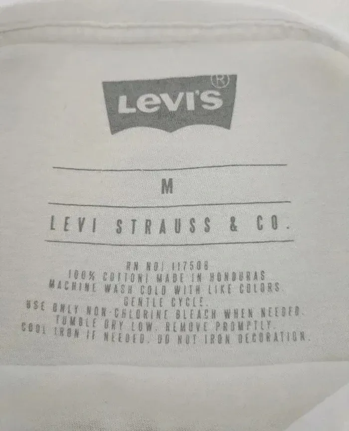 T-shirt d'été - Levi's - taille M - photo numéro 3