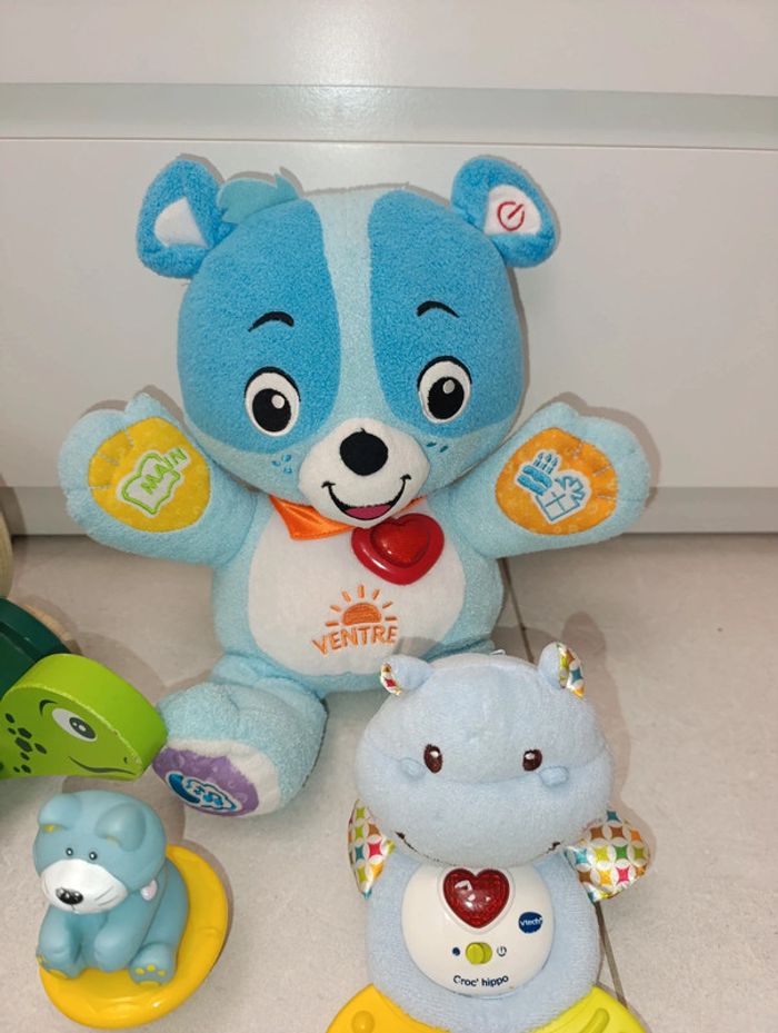 lot de jouets - photo numéro 3