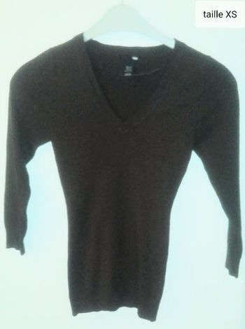 Pull col V H&M