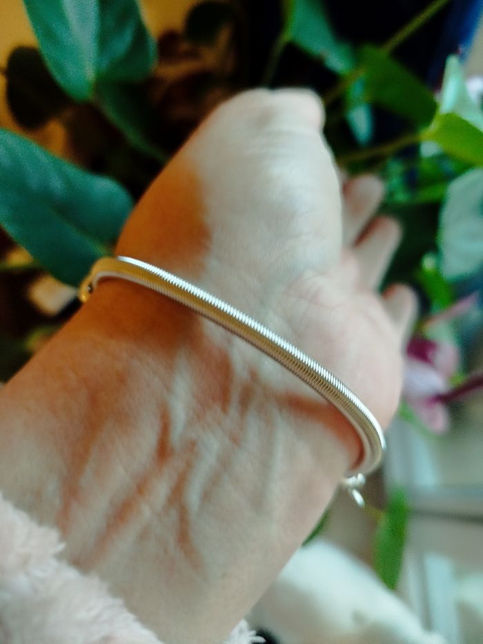 Bracelet breloques papillons Neuf - photo numéro 5